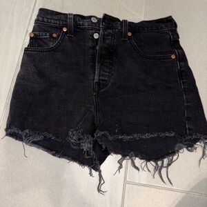 Ribcage levi Jean shorts size 27